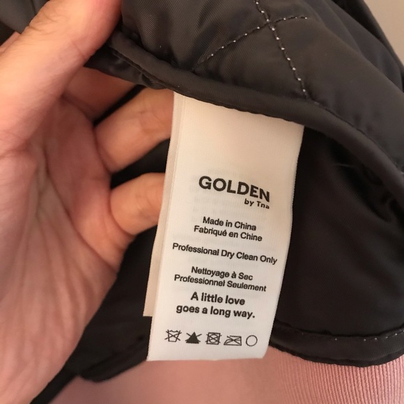 Aritzia golden by tna quilted bomber jacket - Picture 4 of 4